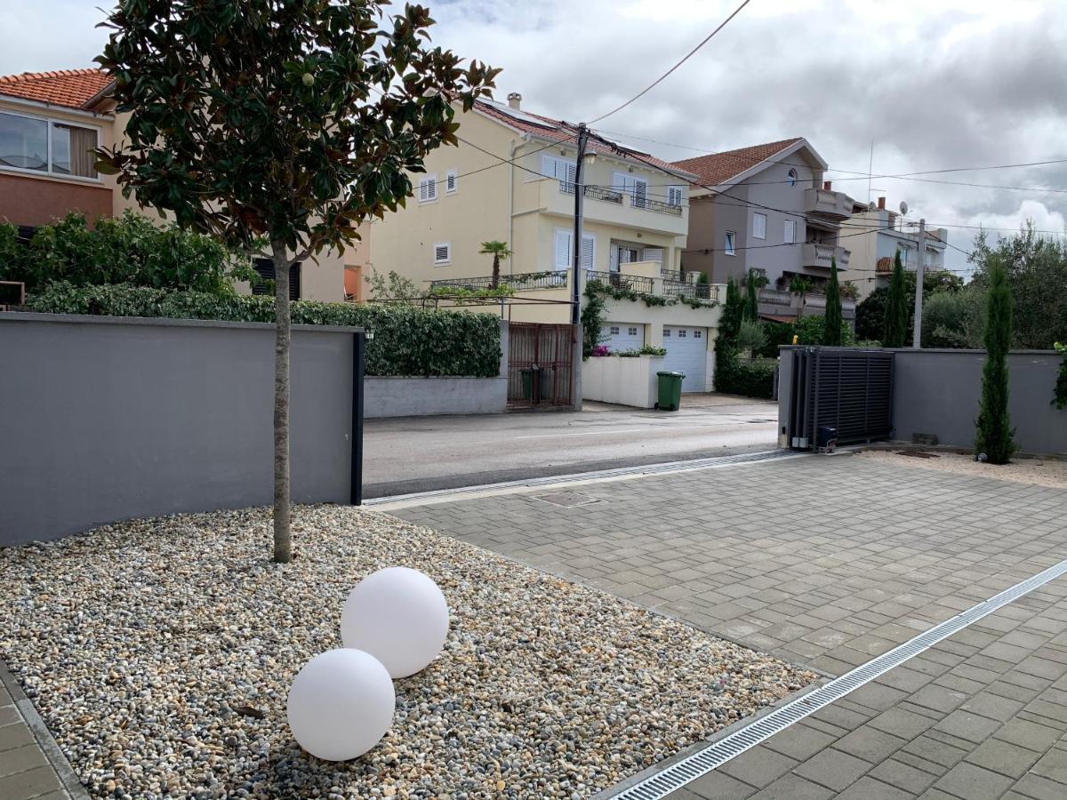 Villa Omnia Zadar Buitenkant foto