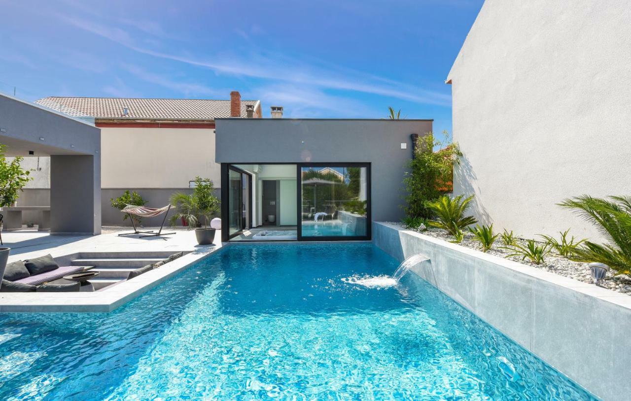 Villa Omnia Zadar Buitenkant foto