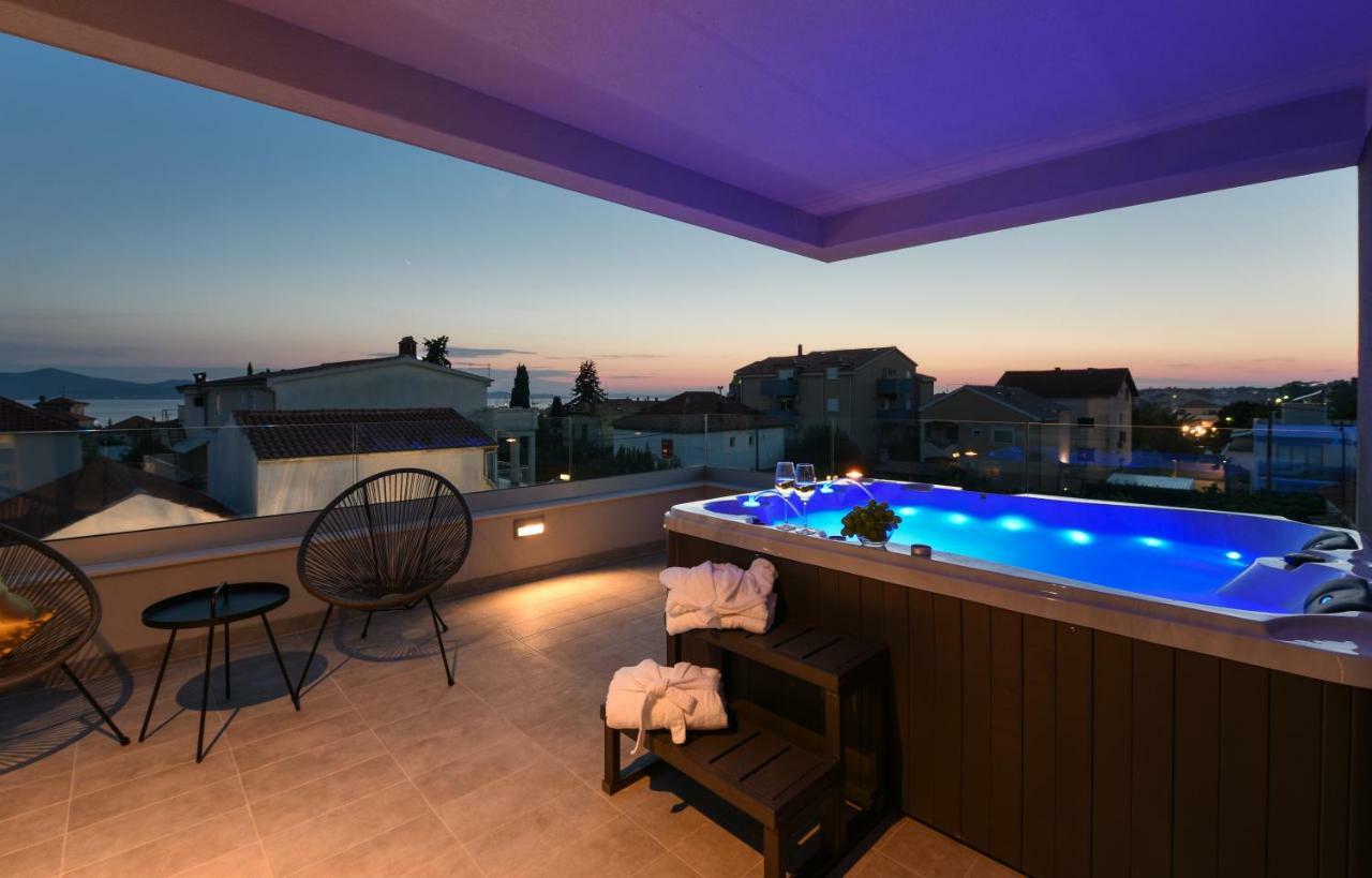 Villa Omnia Zadar Buitenkant foto